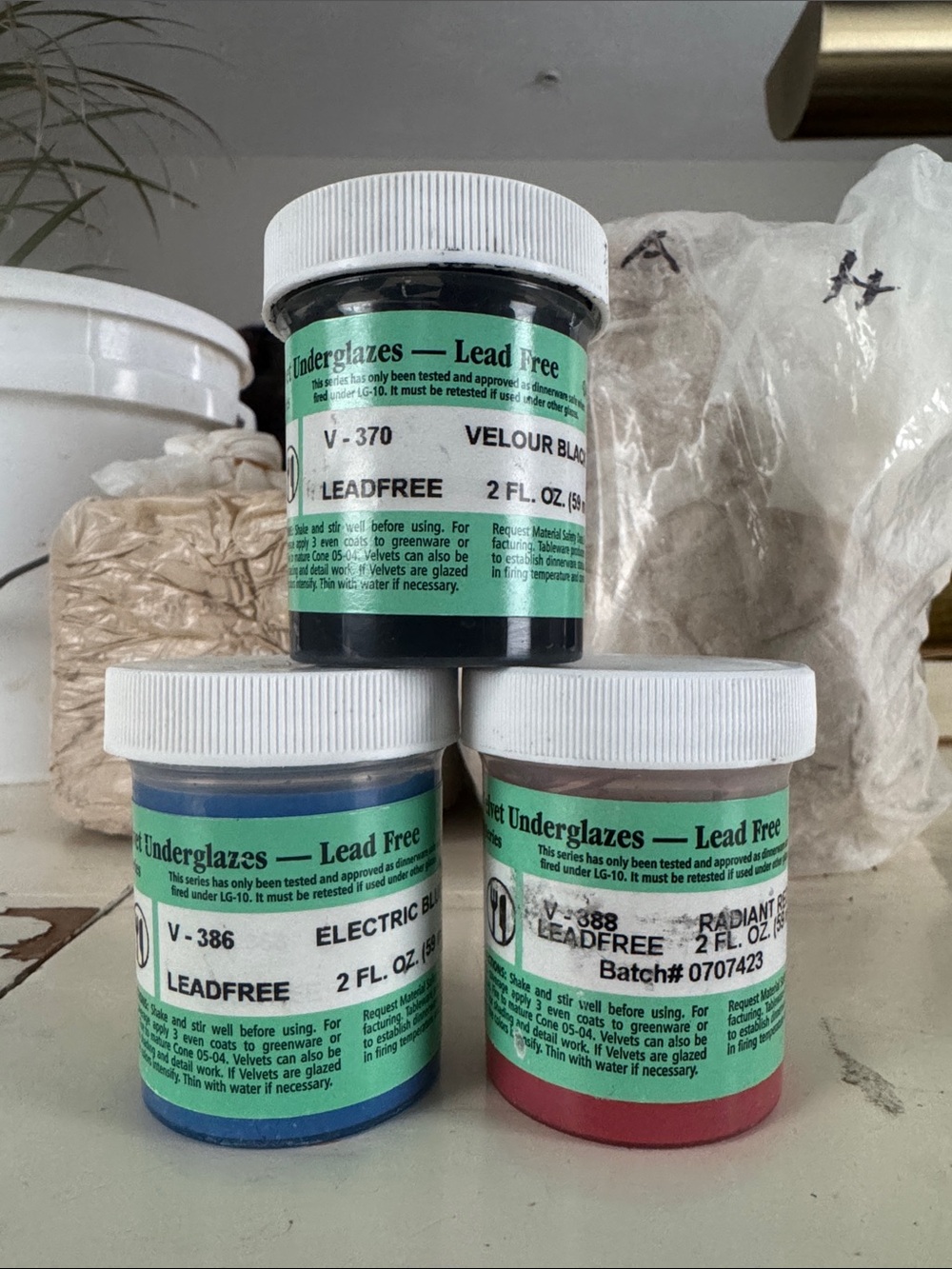 Amaco Velvet Ungerglazes